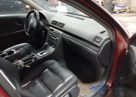 2004 Audi A4 1.8T из США, поврежденный, VIN WAULC68E04A122443